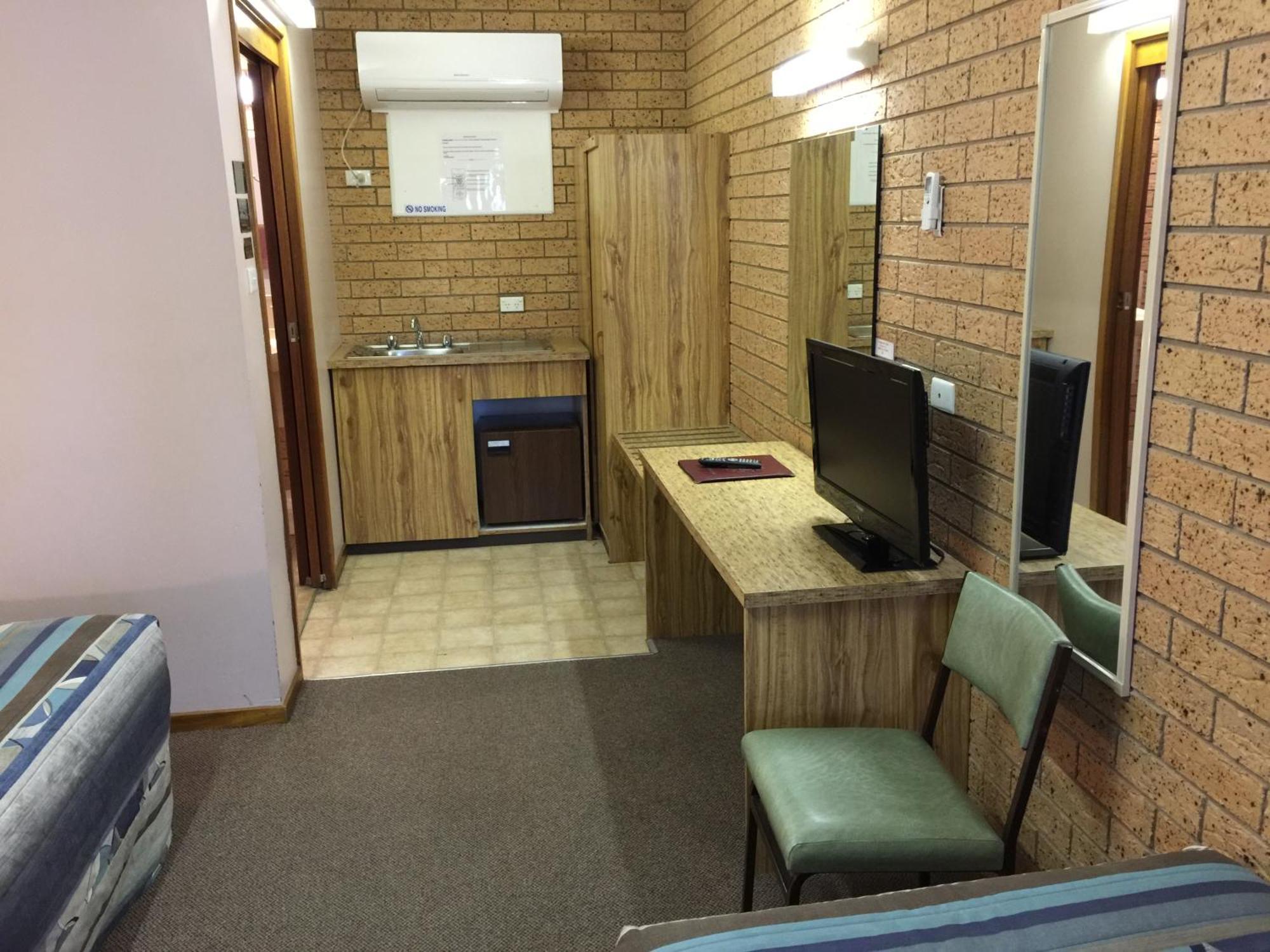 Three Ways Motel Gilgandra Ngoại thất bức ảnh