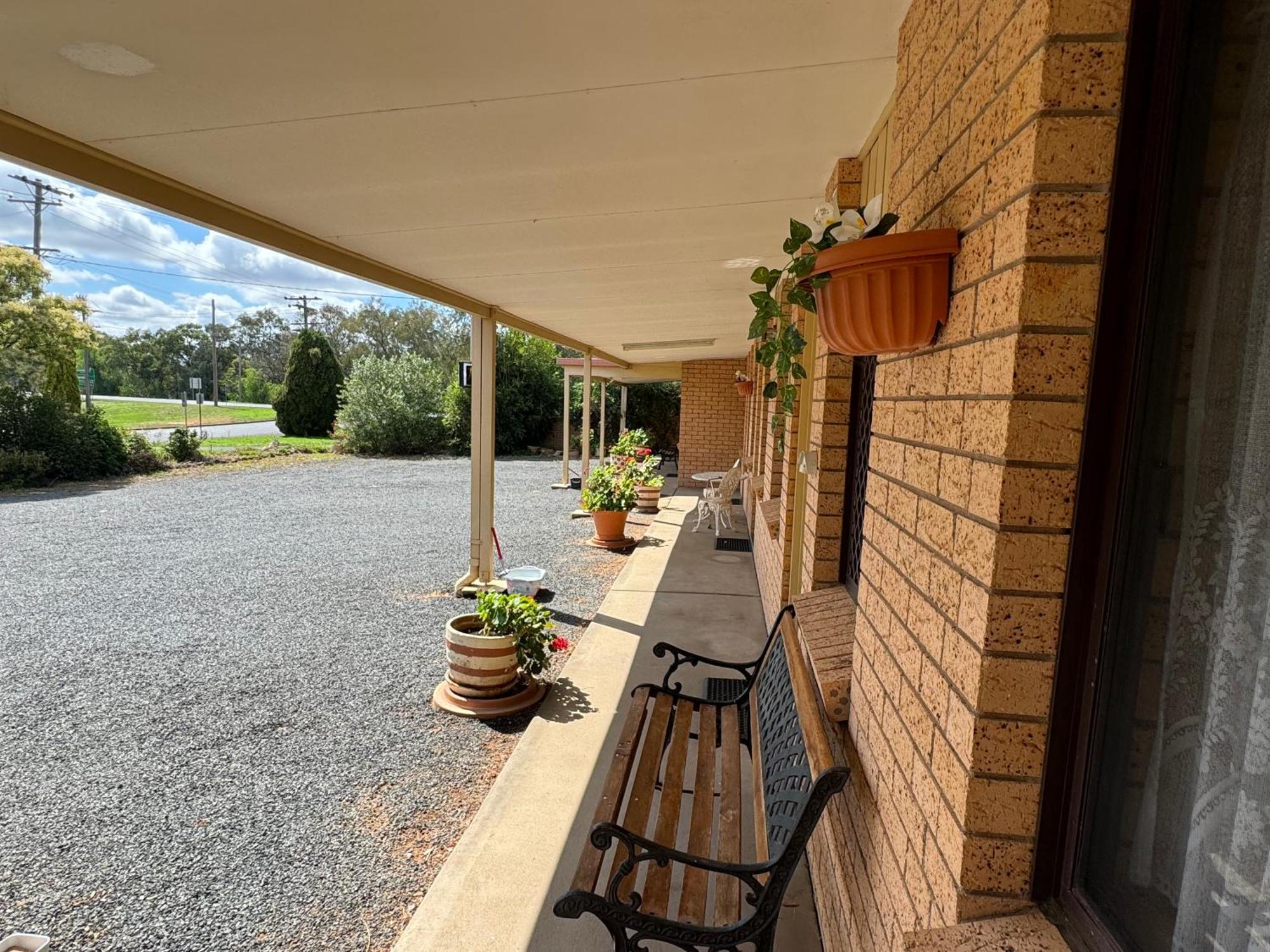 Three Ways Motel Gilgandra Ngoại thất bức ảnh