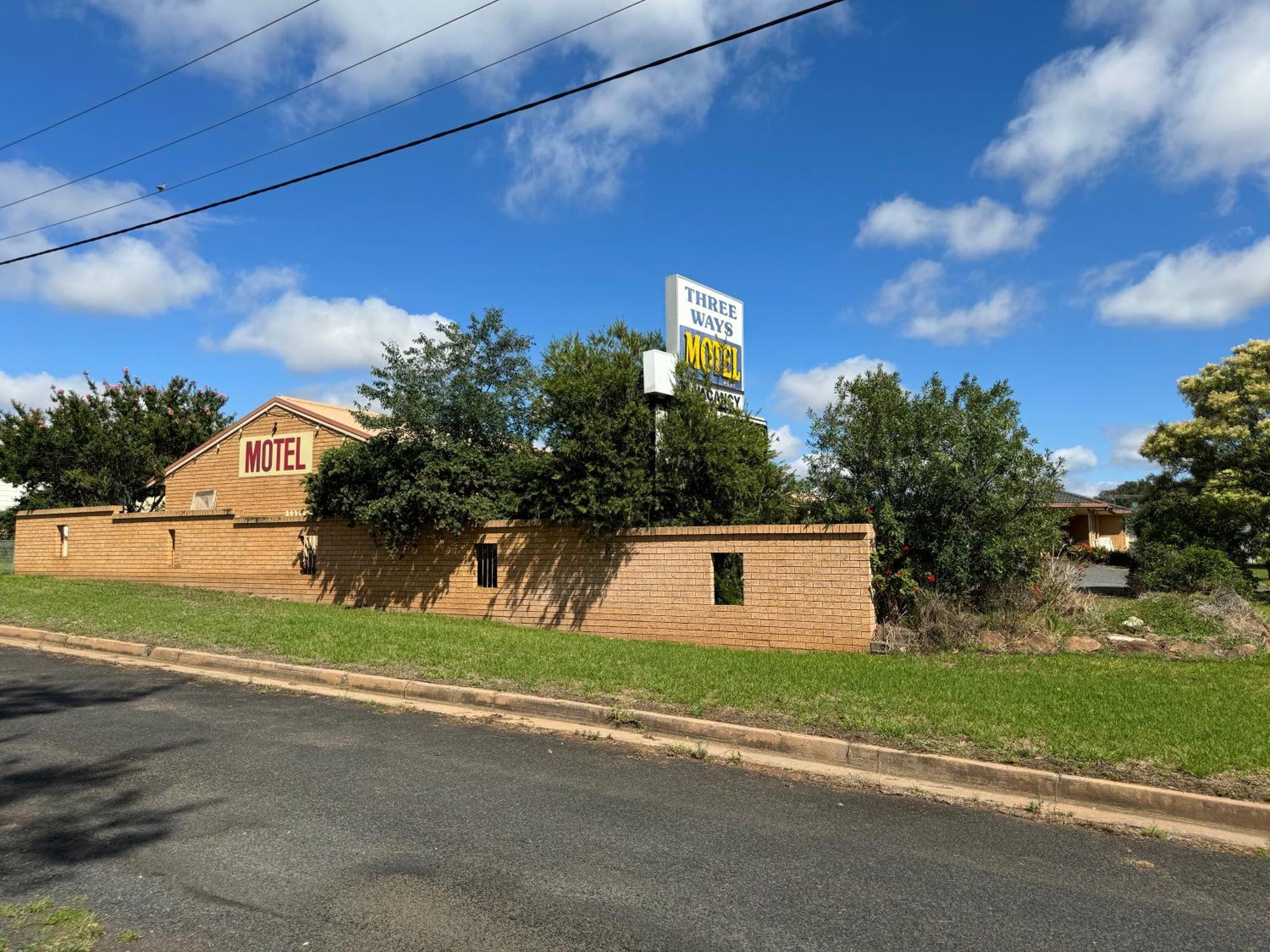 Three Ways Motel Gilgandra Ngoại thất bức ảnh