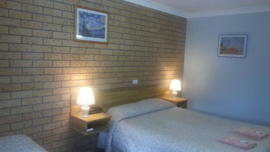 Three Ways Motel Gilgandra Ngoại thất bức ảnh
